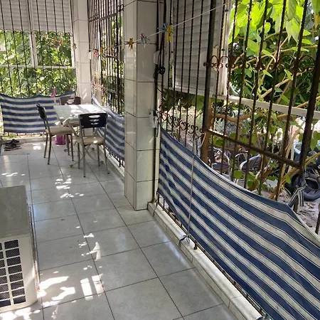 Apartment Seasunflat Antalya 2 *
